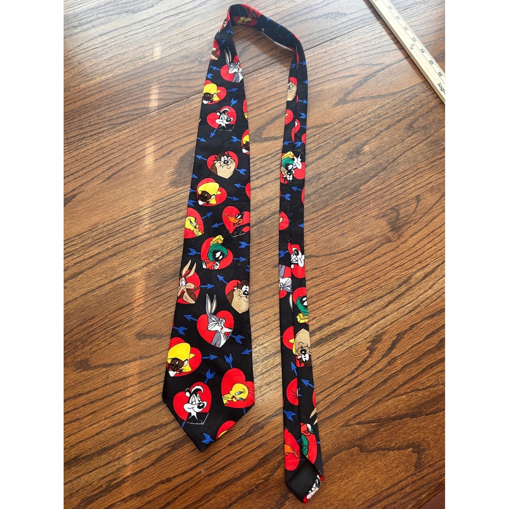 Vintage 1994 Looney Tunes Mania Hearts Necktie Bugs Bunny Tweety Black Silk Tie
